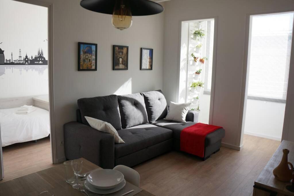 Barcelona Industrial Style Apartment L'Hospitalet de Llobregat Extérieur photo
